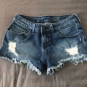 Vans short shorts